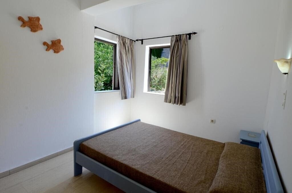 Фото Golden Apartments 3*
