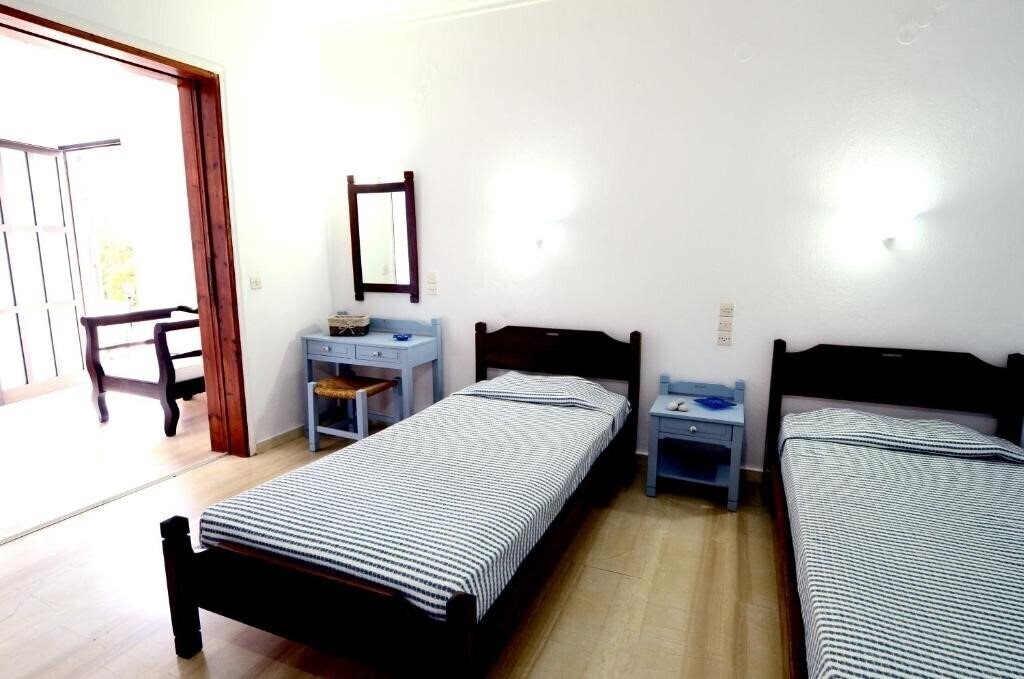 Картинка Golden Apartments 3*