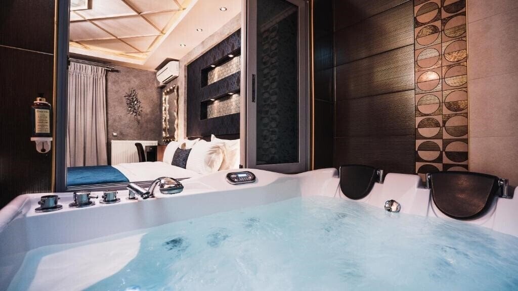 Готель Eliton 3*