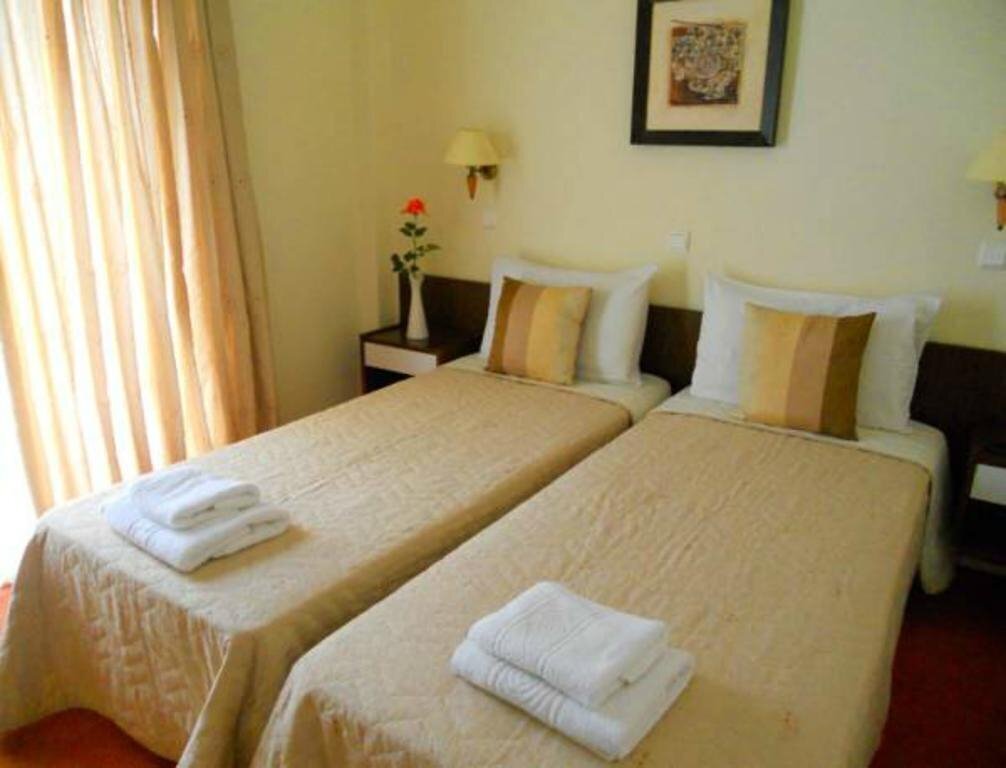 Отель Arion Hotel Loutraki 2*