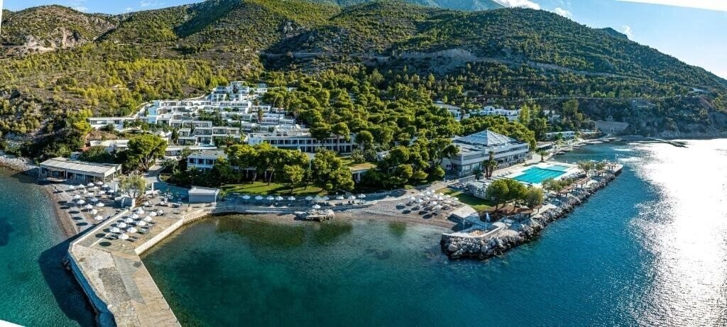 Готель Wyndham Loutraki Poseidon Resort 5*