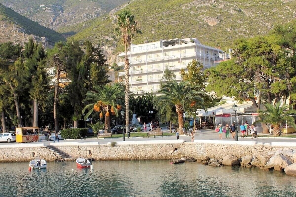 Фото Park Hotel Loutraki 4*