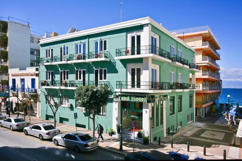 Готель Grand Loutraki 3*