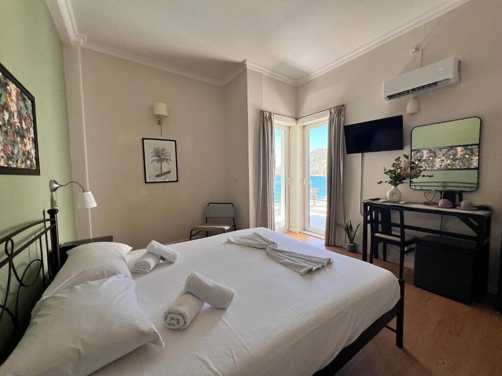 Фотографія Grand Loutraki 3*