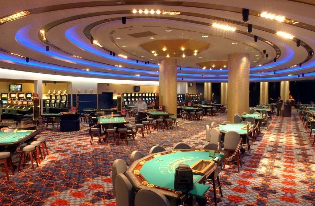 Отель казино лутраки греция скачать игру казино офлайн