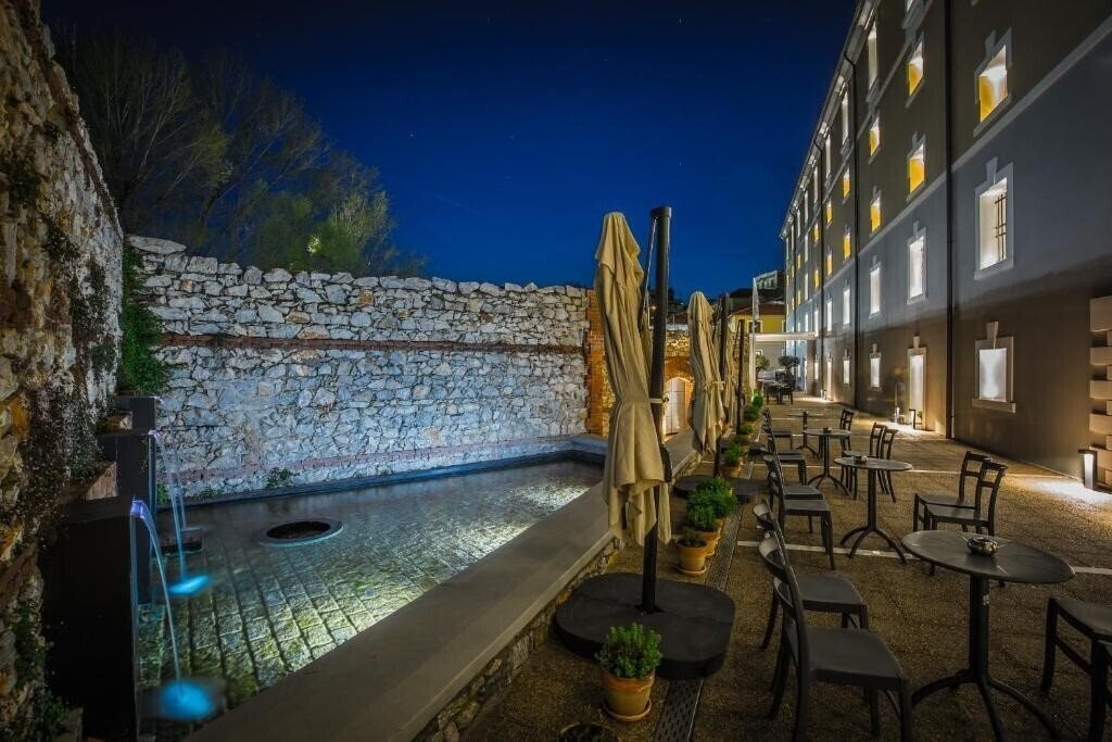 Изображение Hydrama Grand Hotel 5*