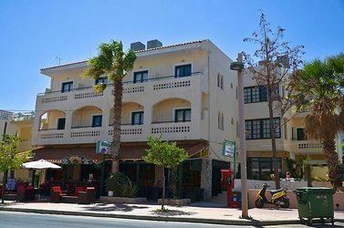 Готель Argo Crete Hotel 2*