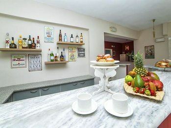 Готель Malia Central Apartments 4*