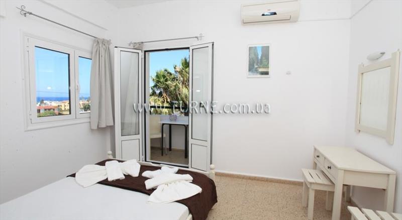 Фото Iraklis Apartments 3*