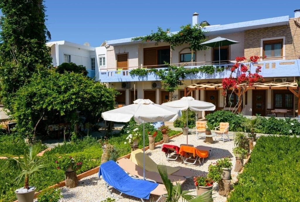 Готель Seaside Studios 3*