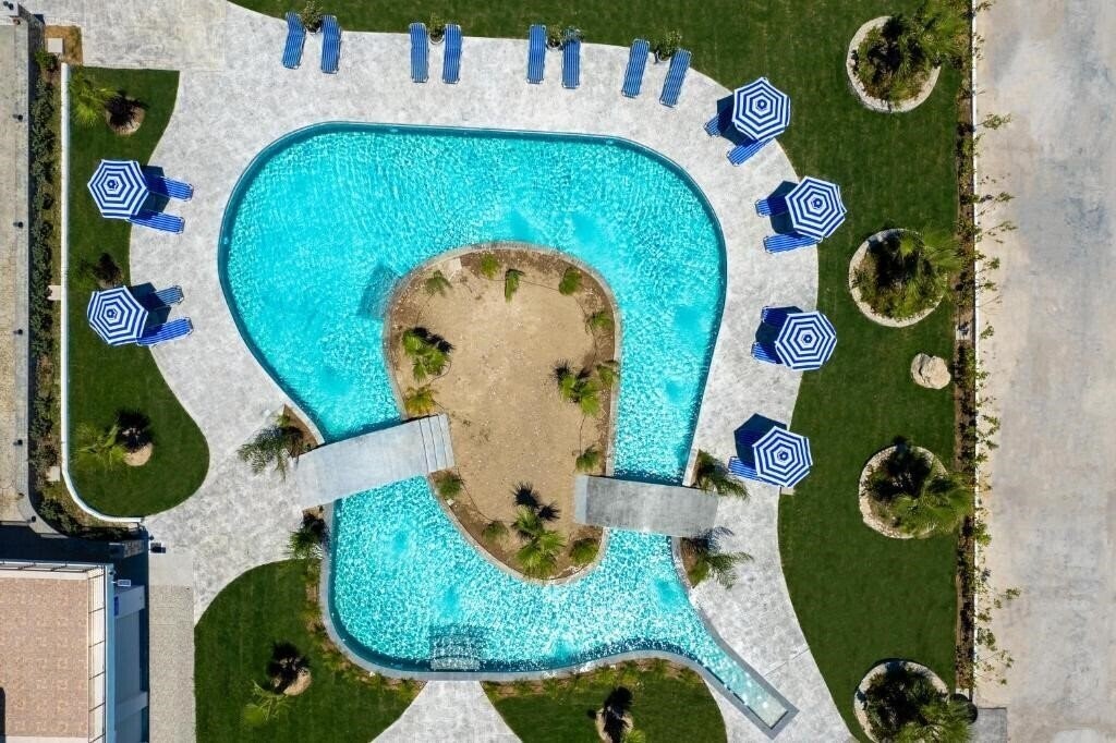 Фотографія Paradise Garden 3*