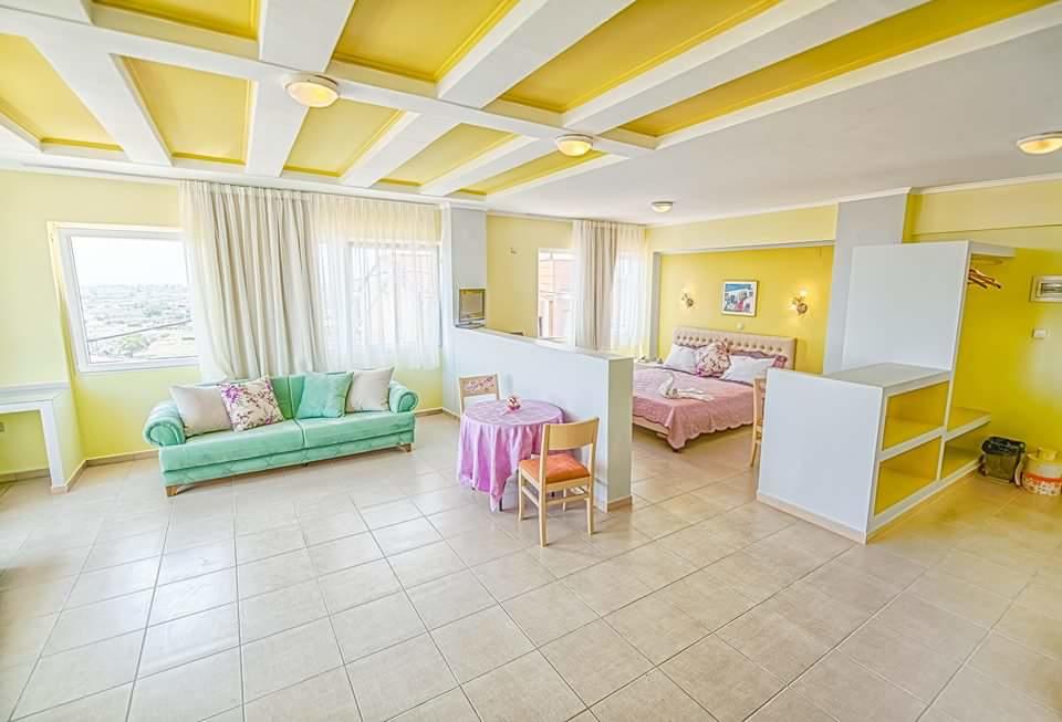 Готель Heraion Hotel 2*