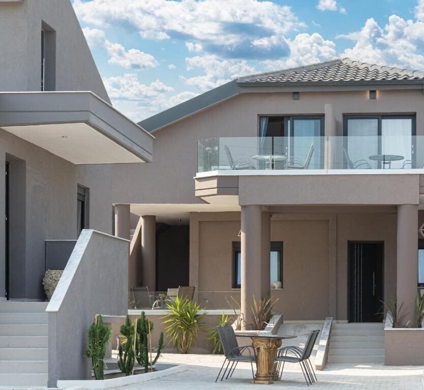 Готель Mykoniatika Villas 3*