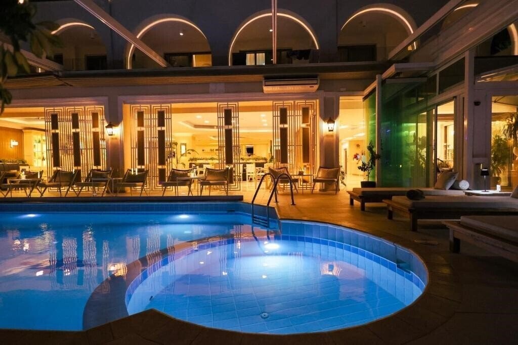 Фото Mykonos Paradise Hotel 3*