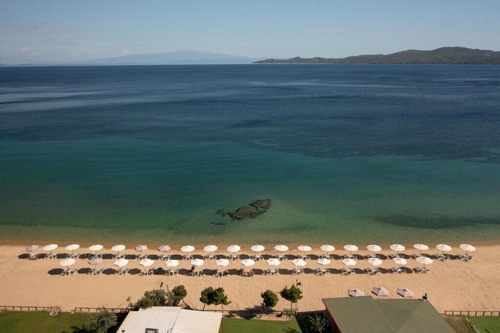 Готель Komitsa Luxury Apartments 3*