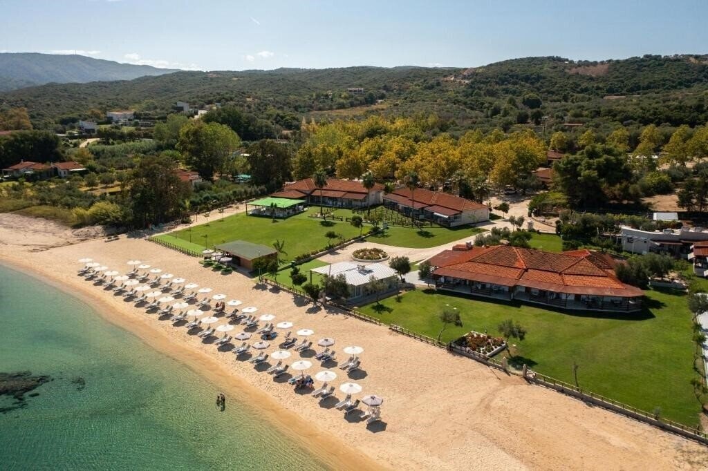 Фотографія Komitsa Luxury Apartments 3*