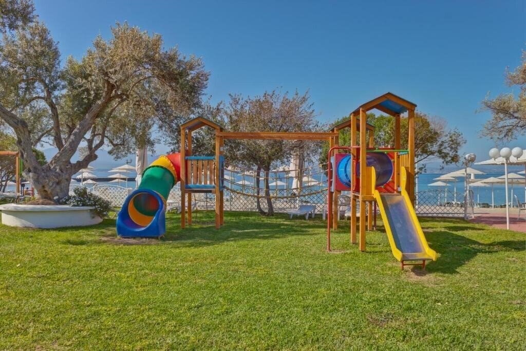Зображення Palmariva Beach Hotel 4*