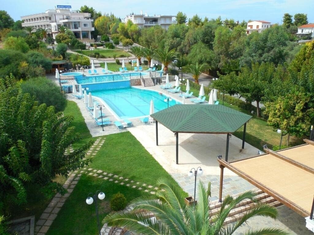 Отель Almira Mare 4*