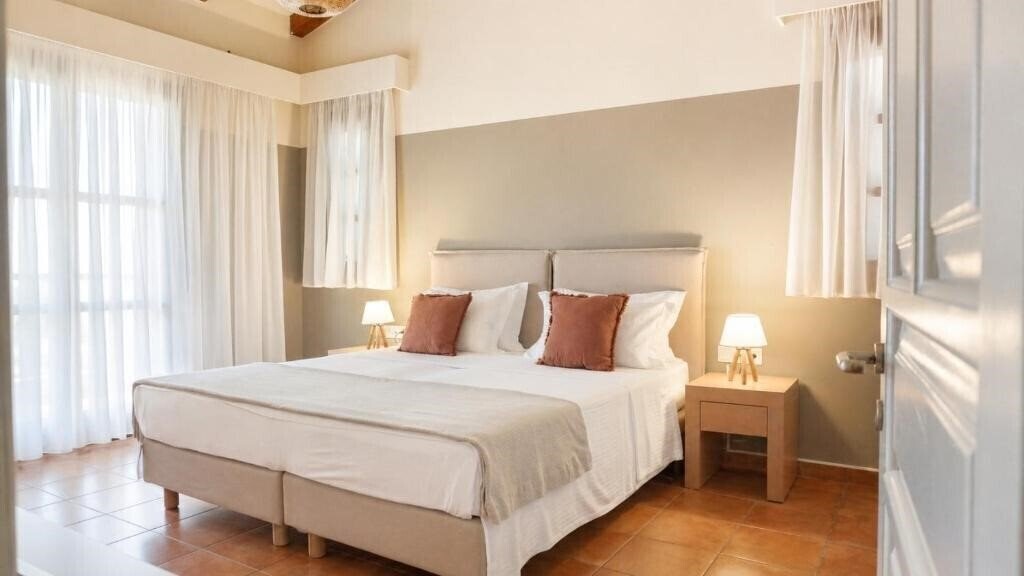 Фотография Kaminos Resort Natural Senses 4*