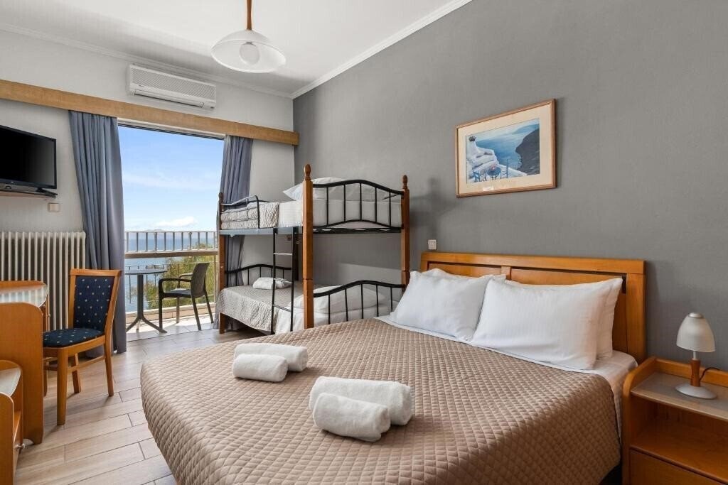Фото Stefania Hotel 3*