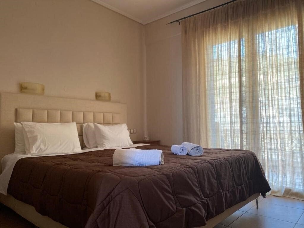 Готель Alkystis Hotel 2*