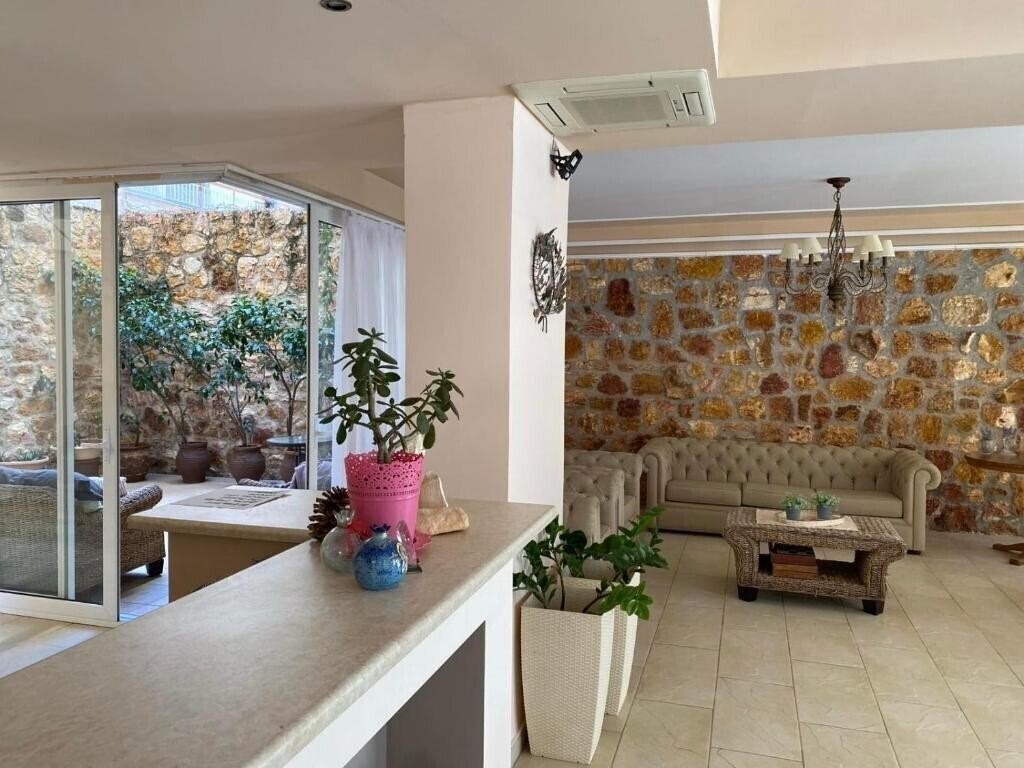 Фото Alkystis Hotel 2*