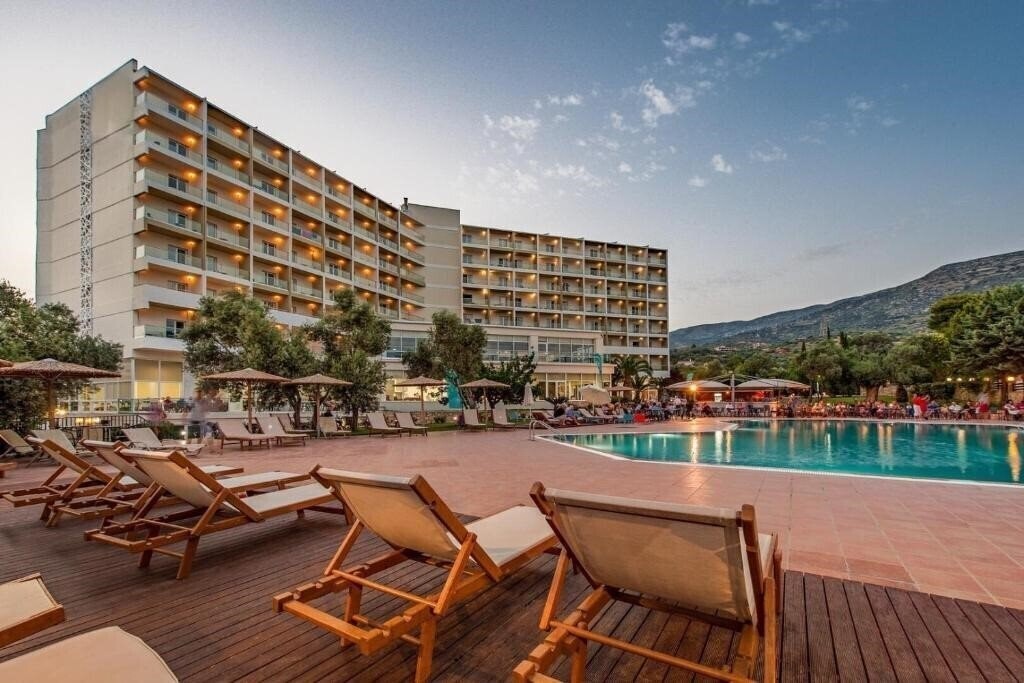 Отель Evia Riviera Resort 4*