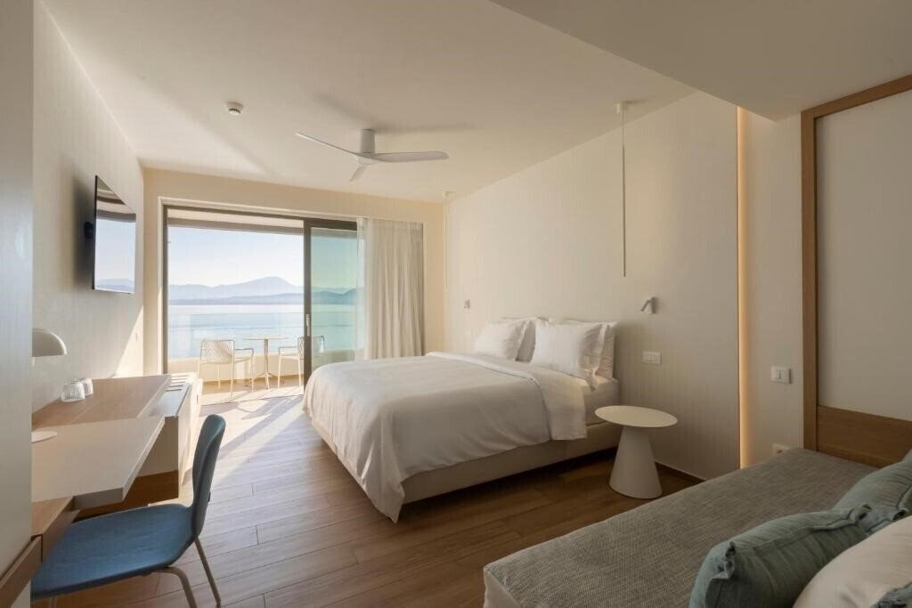 Фото Mirage Chalkida City Resort 5*