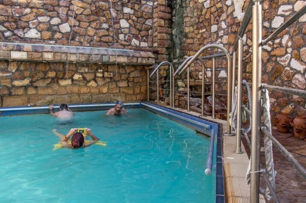 Готель 9 Queens SPA Hotel 3*