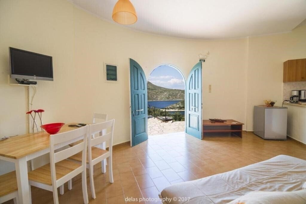 Картинка Razos Windmill 3*