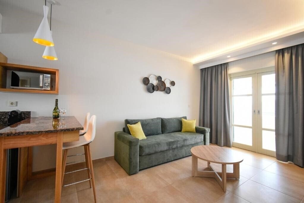 Картинка Elena Village 4*