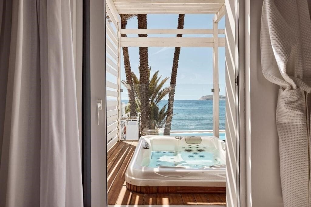 Картинка Kantouni Beach Boutique Hotel 4*