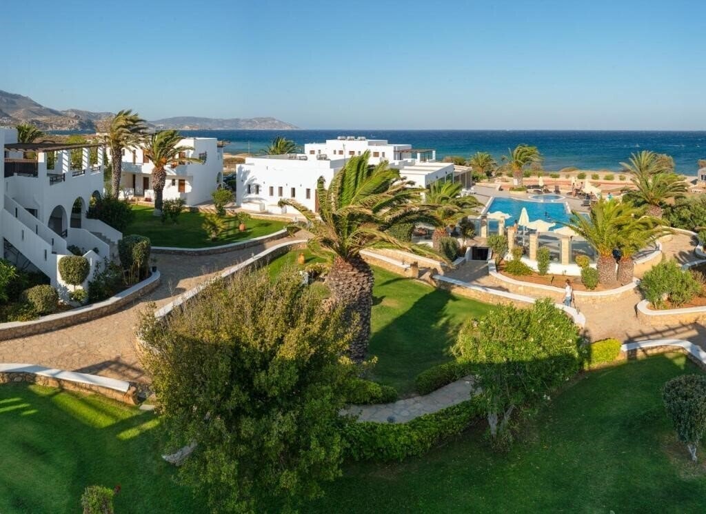 Готель Hotel Irini Beach Resort 4*