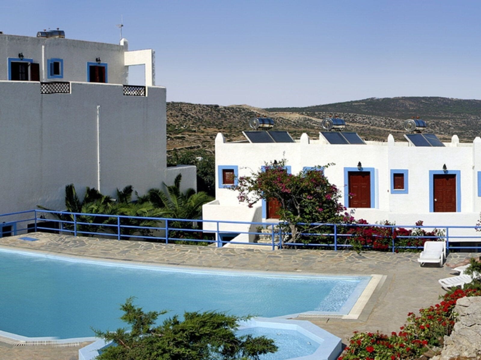 Фото Albatros Hotel (Amoopi) 3*