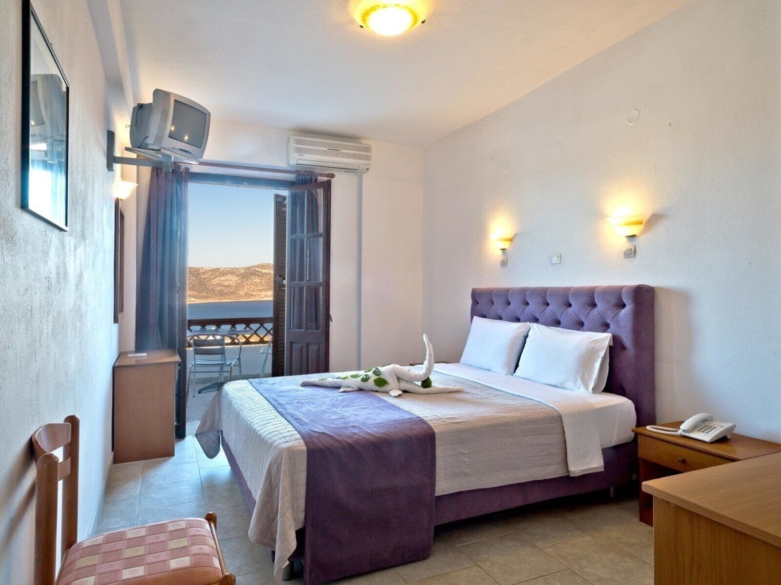Фотография Albatros Hotel (Amoopi) 3*