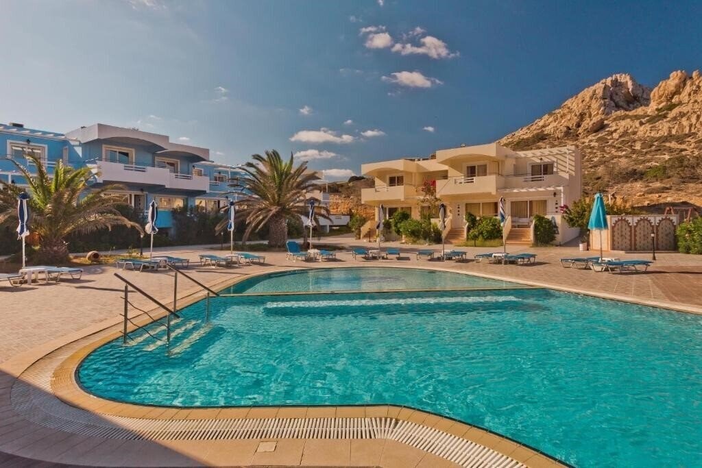 Фото Royal Beach Hotel 4*