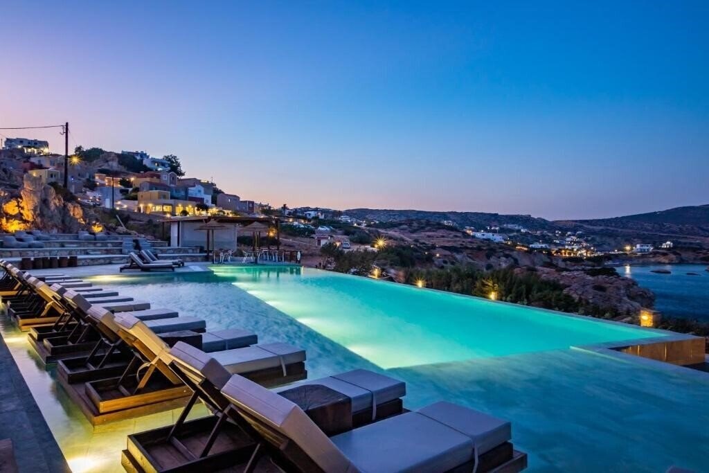 Отель Aegean Village Beachfront Resort 4*