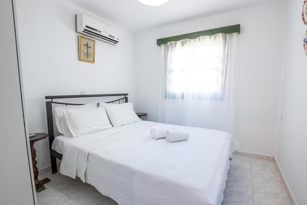 Картинка Mertonas Villa 3*