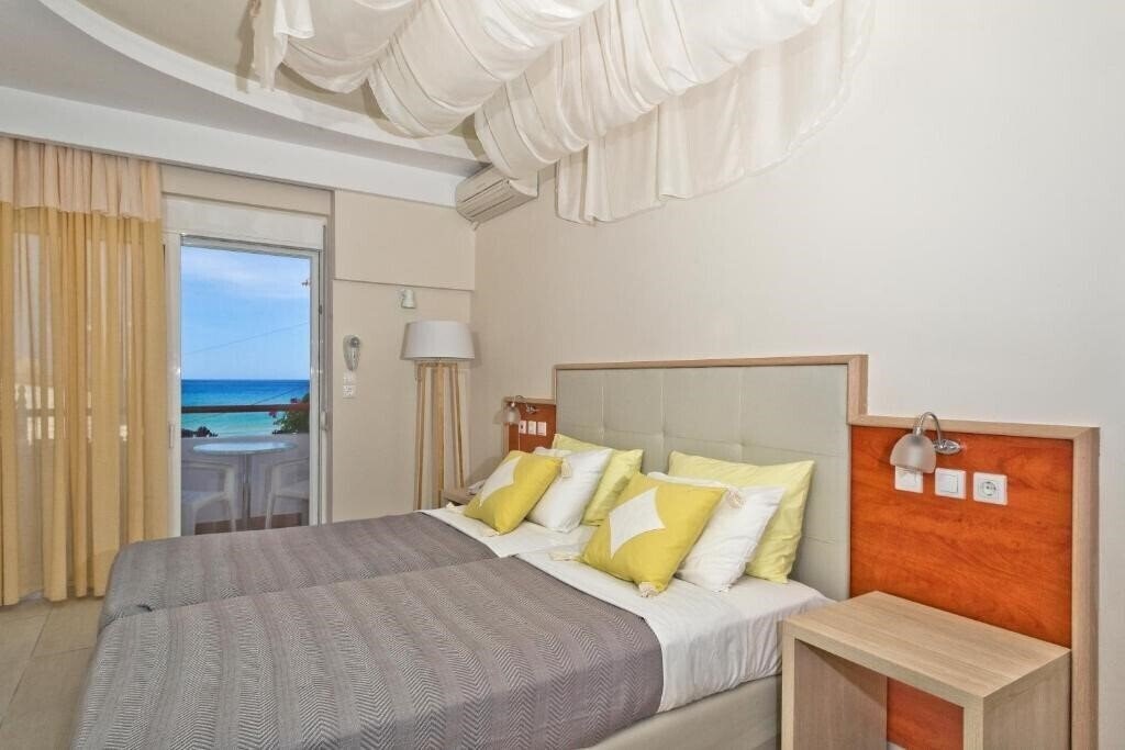 Фотография Venezia Hotel & Bungalows 3*