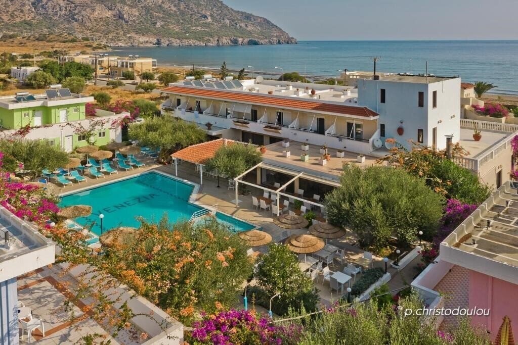 Отель Venezia Hotel & Bungalows 3*