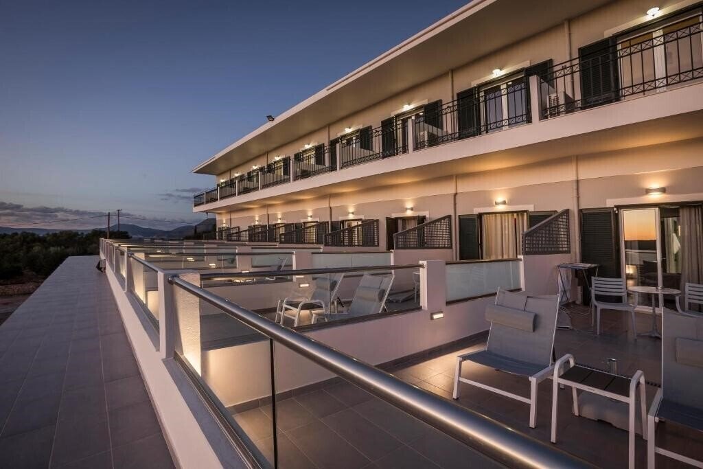 Готель Limanaki Hotel 3*