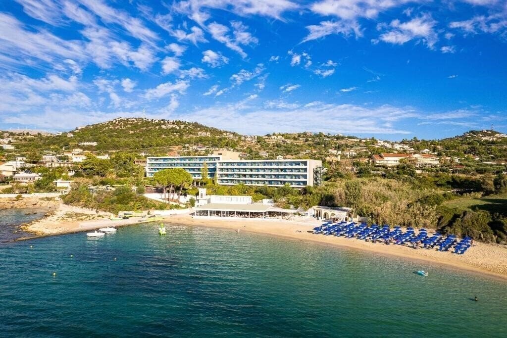 Отель Mediterranee (Lassi) 4*