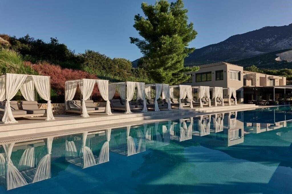 Фото Celestial All Suites 4*