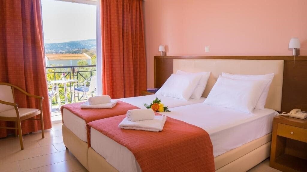 Фото Palatino (Lixouri) 3*