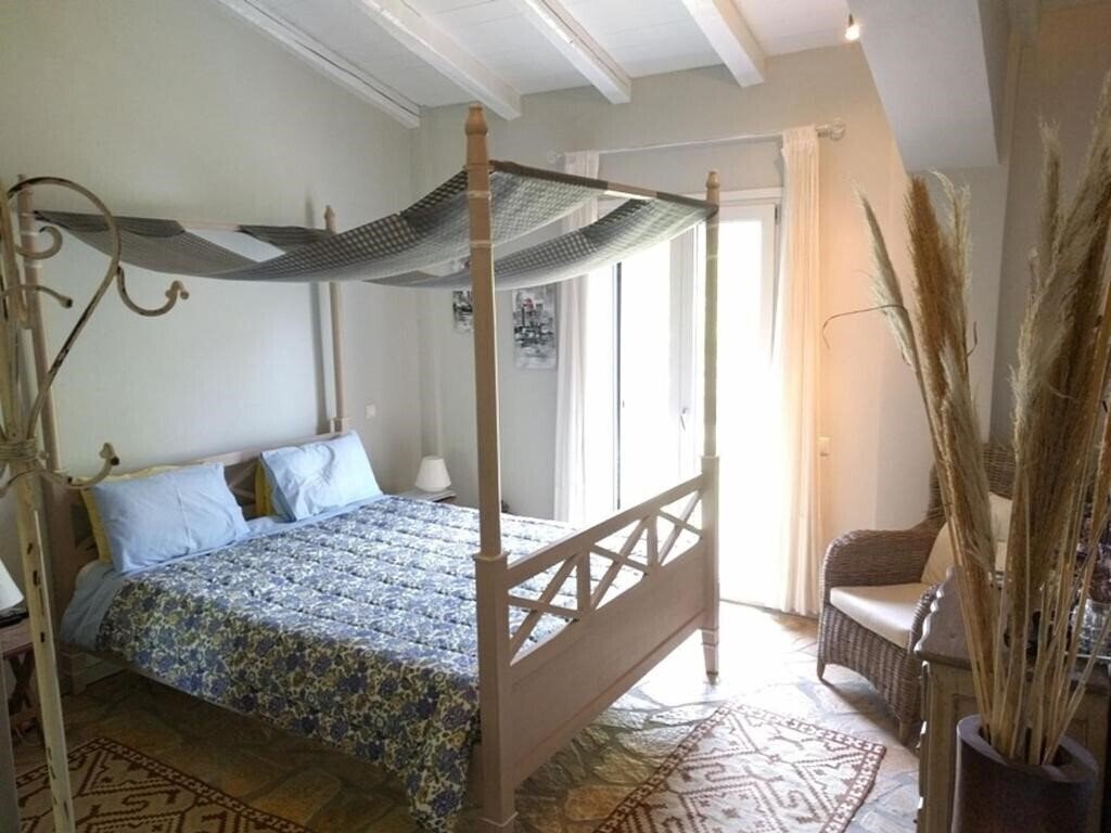 Фото Volidiera Guesthouse 4*