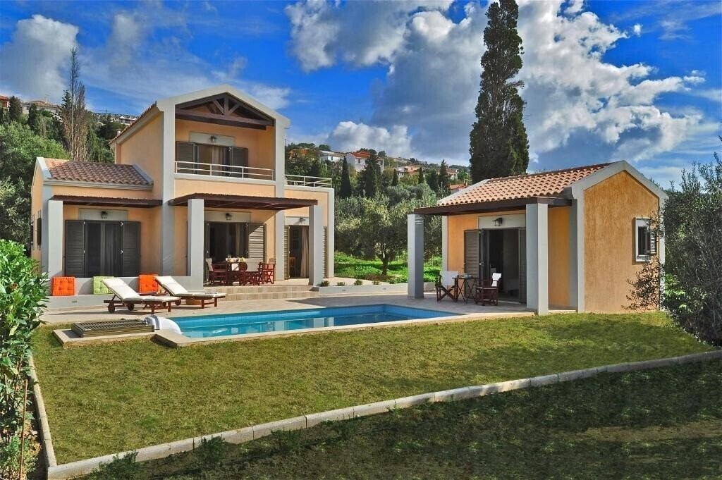 Отель Elaia Villas 4*