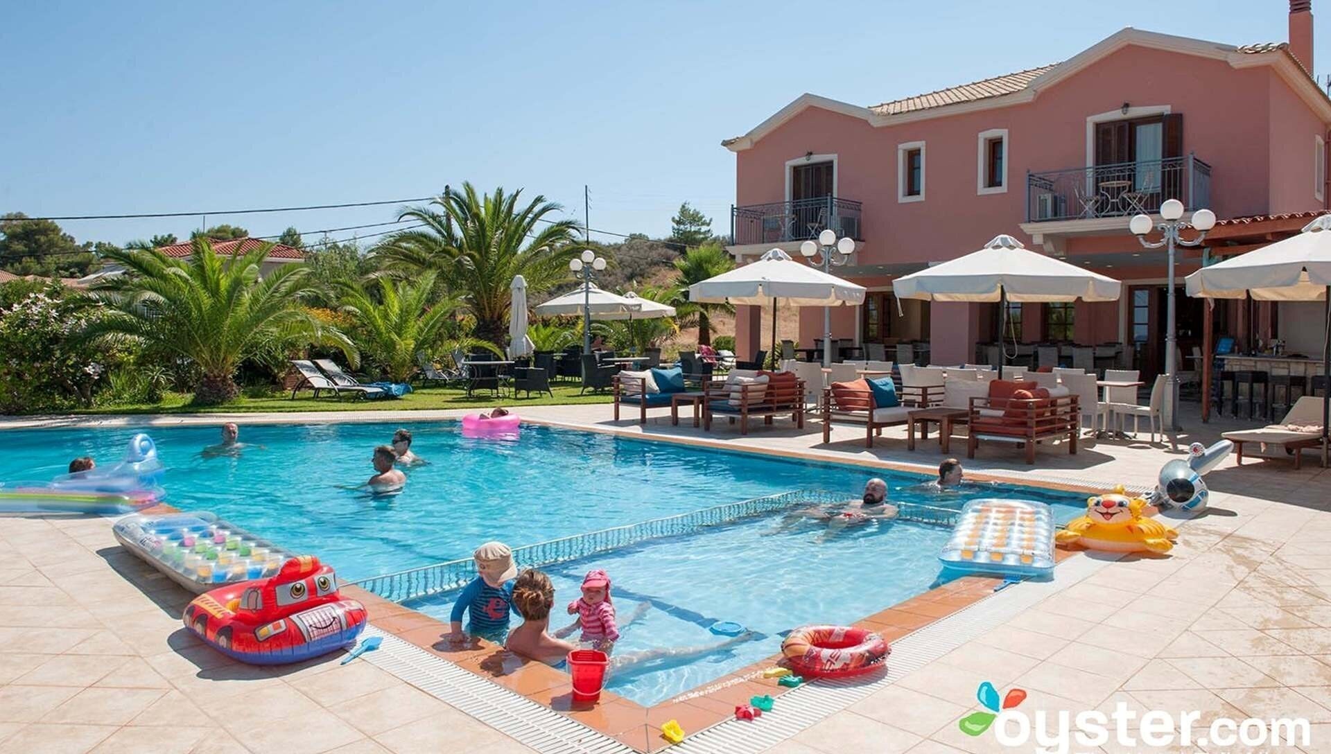 Отель Melidron Hotel 3*