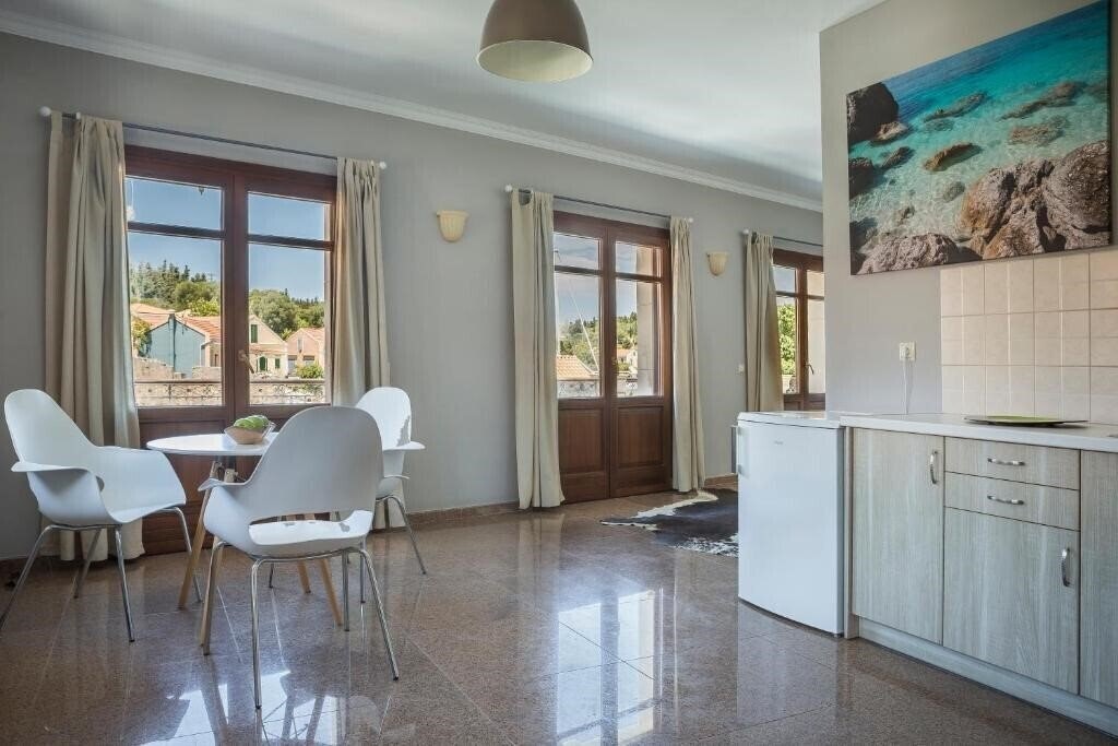 Изображение Balhambra Suites 3*