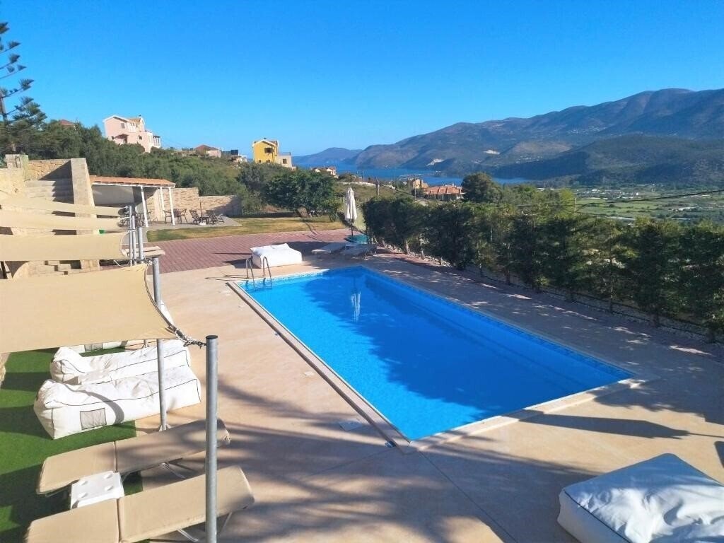 Готель Lagoon View Apartments 3*