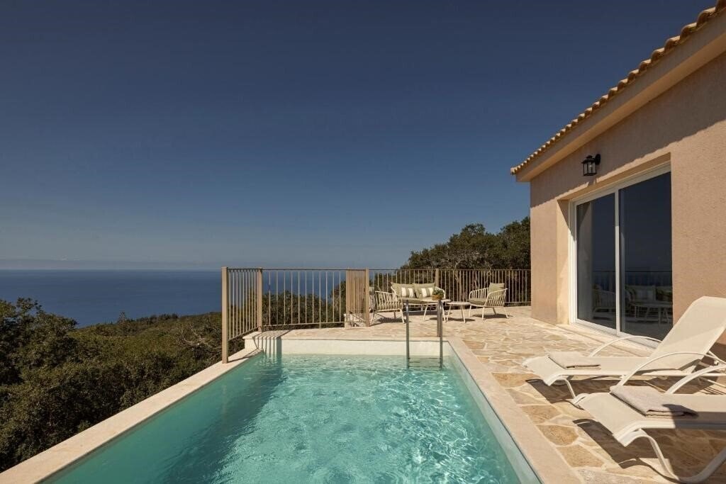 Готель Magganos Sunset Villas 3*